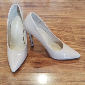 SHE&IN Nude Pointed Toe Heels, 39